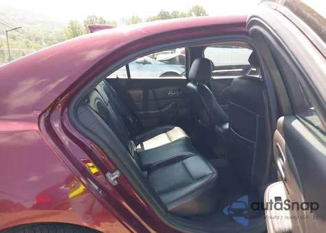 2015 Chevrolet Malibu 1Lt z USA, uszkodzony, nr VIN 1G11C5SL6FF258327